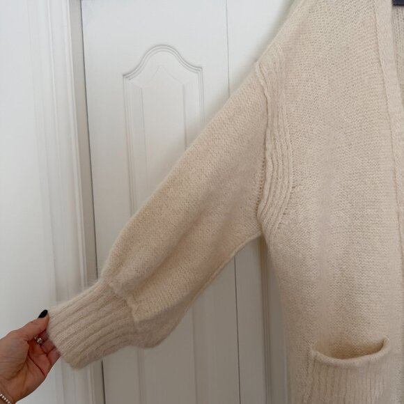 Cream Oversized Knit Cardigan – Cozy Chunky Sweater - Picture 4 of 8